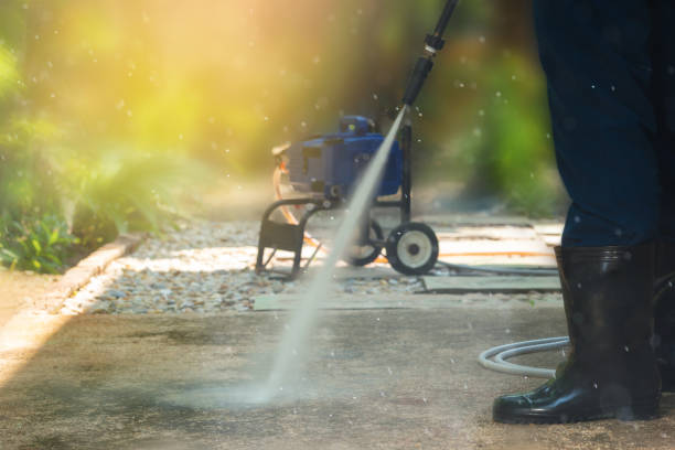 Spring Cleaning in Oak Ridge, FL